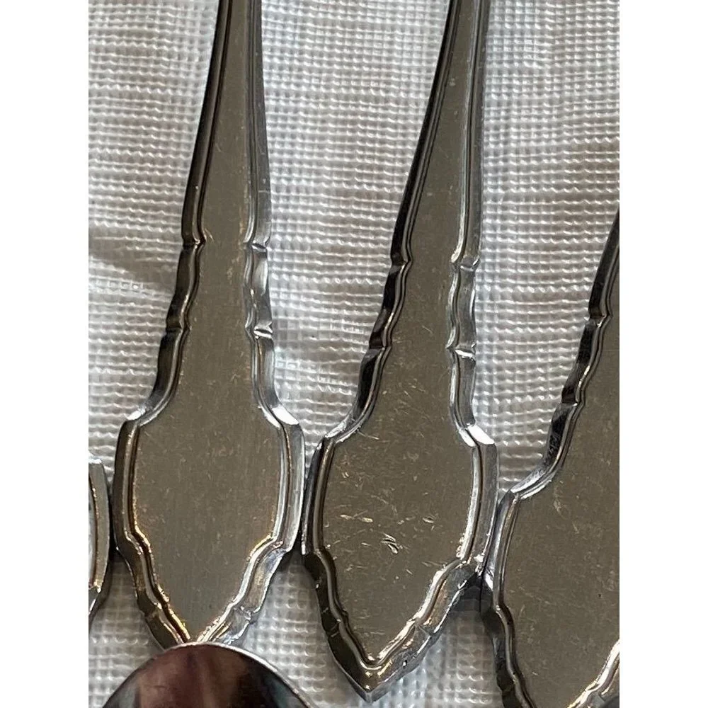 Silhouette Pattern 1959 International Silver Co. Silverplate Service for 8